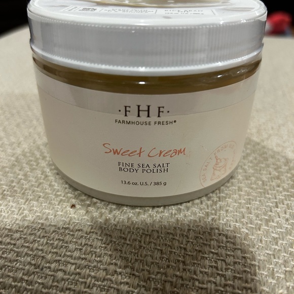 Farmhouse Fresh Sweet Cream Body Polish - Picture 1 of 3
